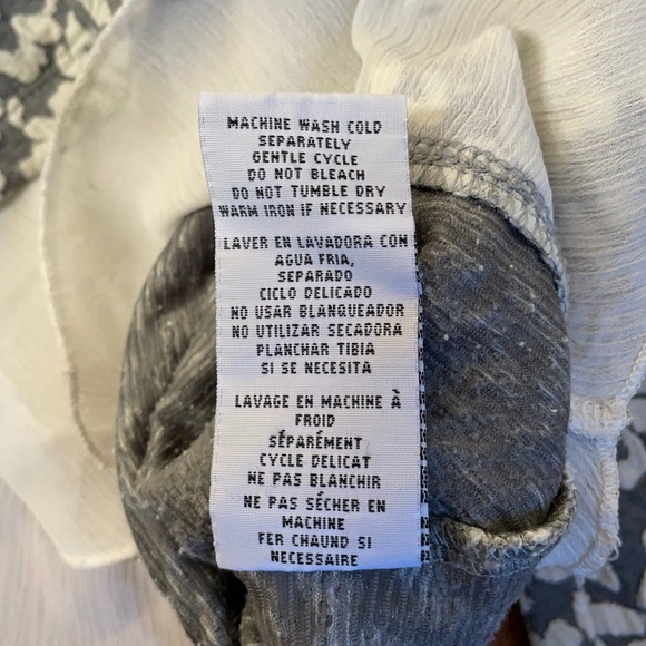 KUT From the Kloth Long Sleeve Textured Design XS - Picture 8 of 13